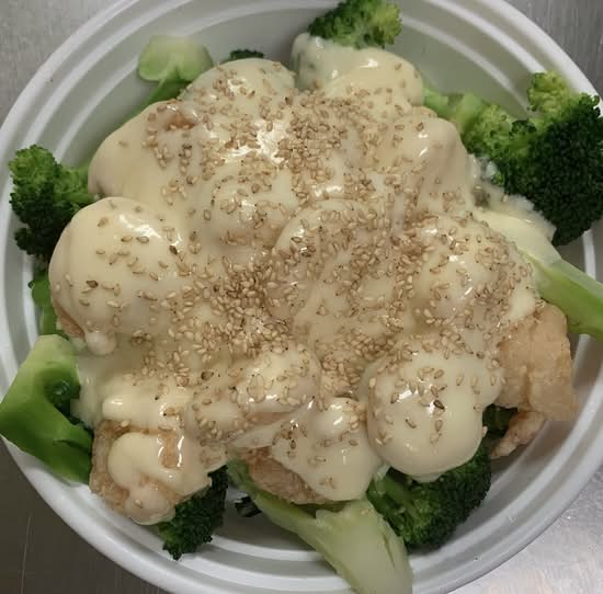 Sesame Shrimp with Mayonnaise Sauce 沙律芝麻虾